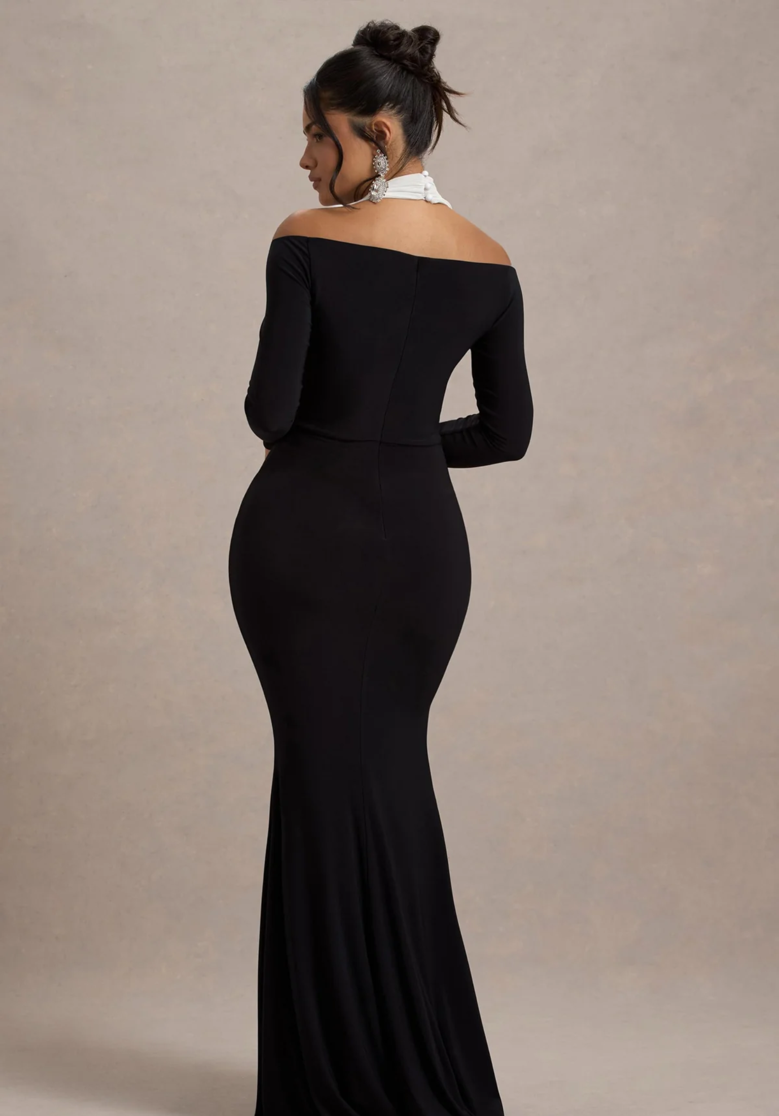 Halter-Neck Maxi Dress