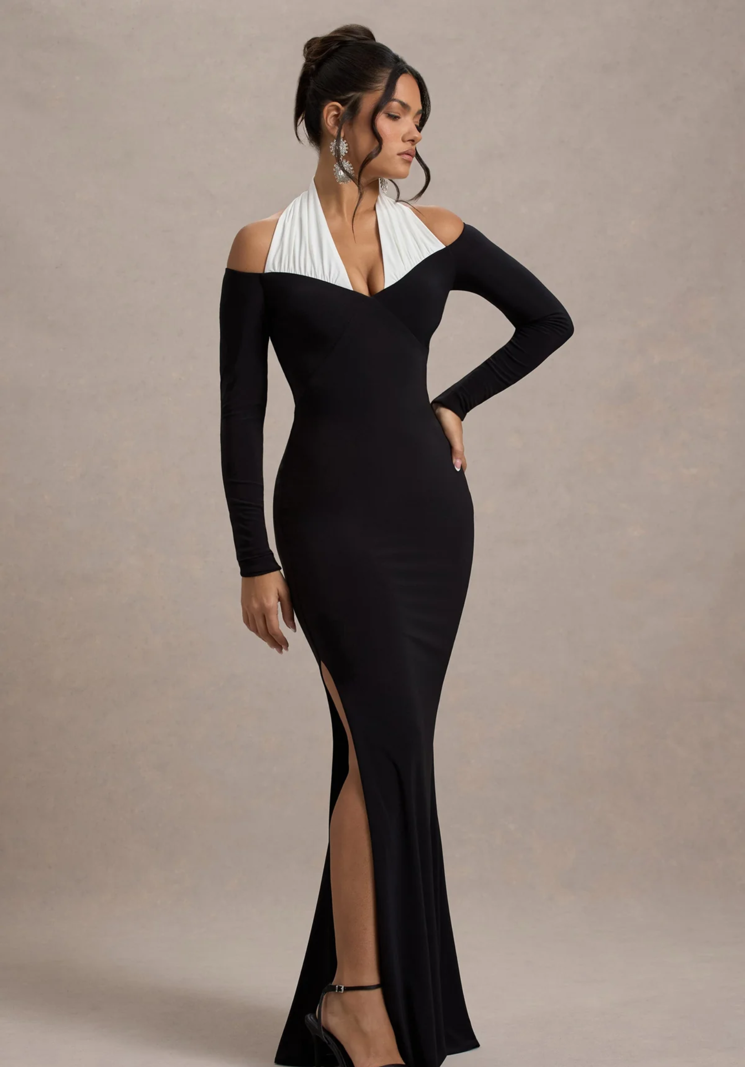 Halter-Neck Maxi Dress
